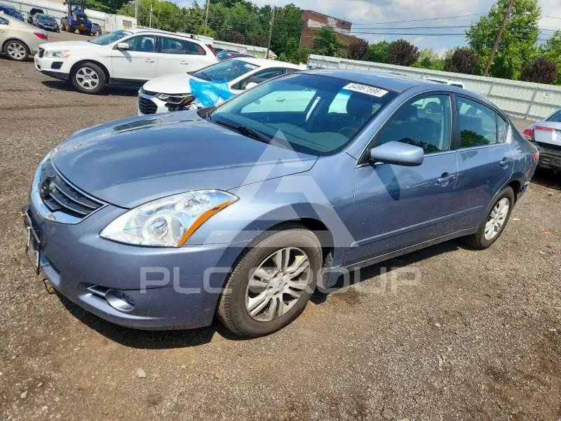 2011 Nissan ALTIMA photo