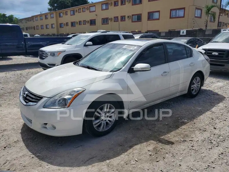 2011 Nissan ALTIMA photo