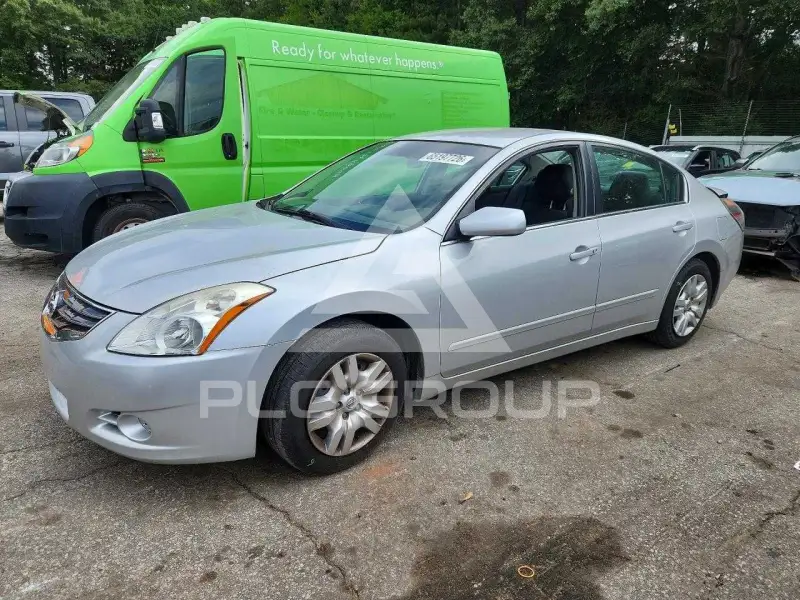 2011 Nissan ALTIMA фото