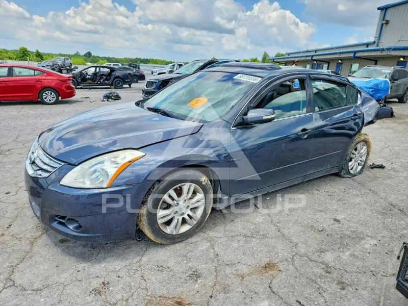 2011 Nissan ALTIMA photo