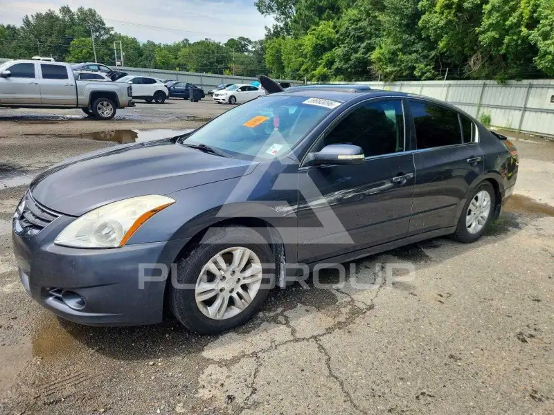 2010 Nissan ALTIMA фото