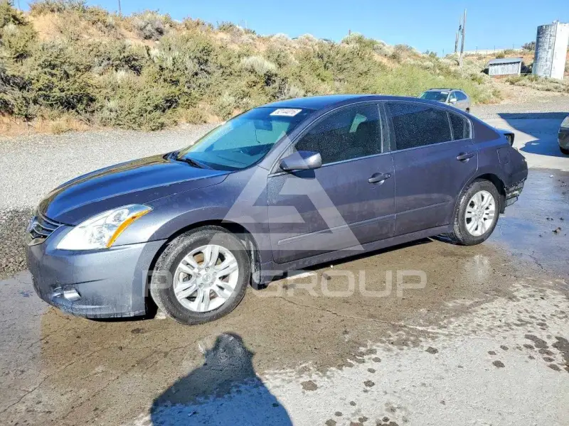 2011 Nissan ALTIMA фото