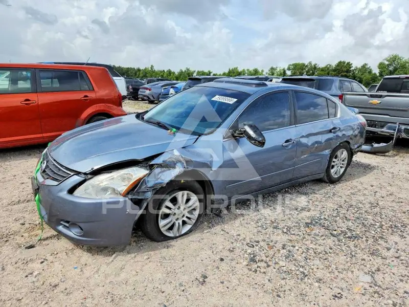 2011 Nissan ALTIMA photo