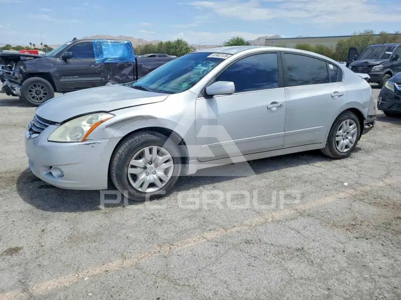 2011 Nissan ALTIMA photo