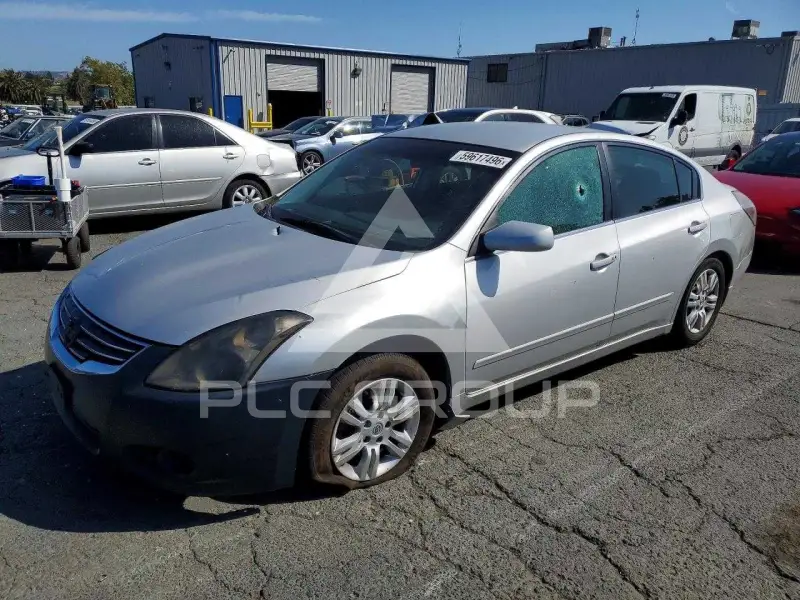 2011 Nissan ALTIMA photo