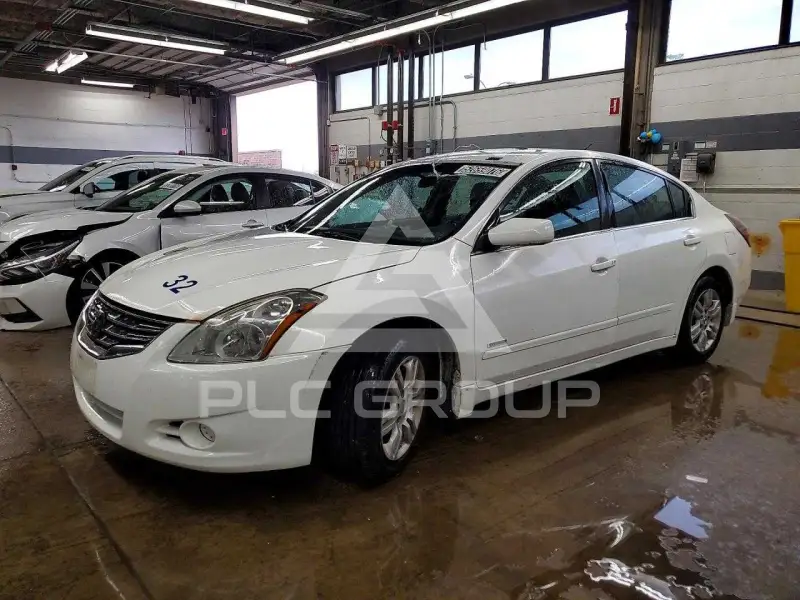 2011 Nissan ALTIMA фото