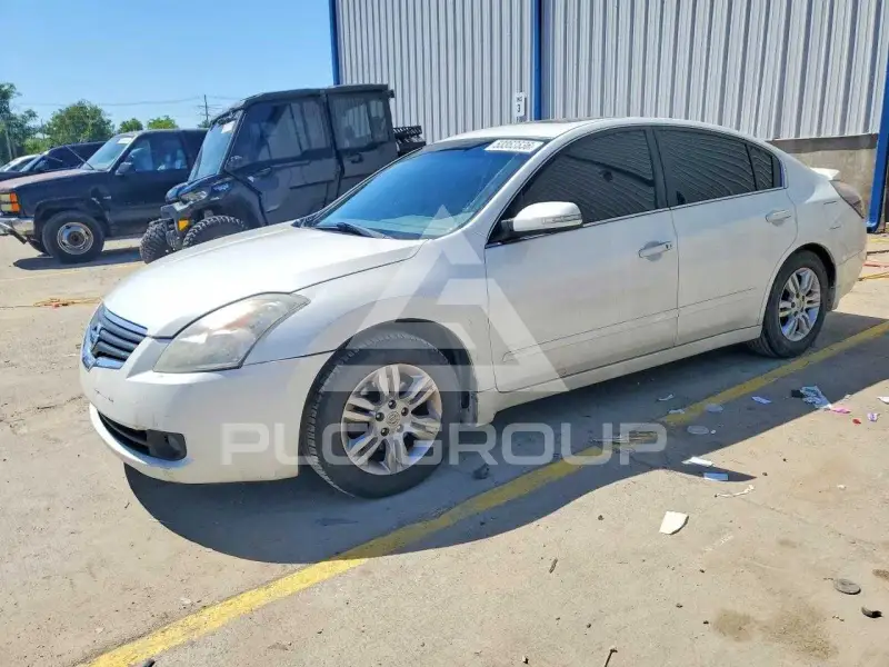 2011 Nissan ALTIMA фото