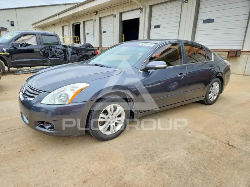 2011 Nissan ALTIMA фото