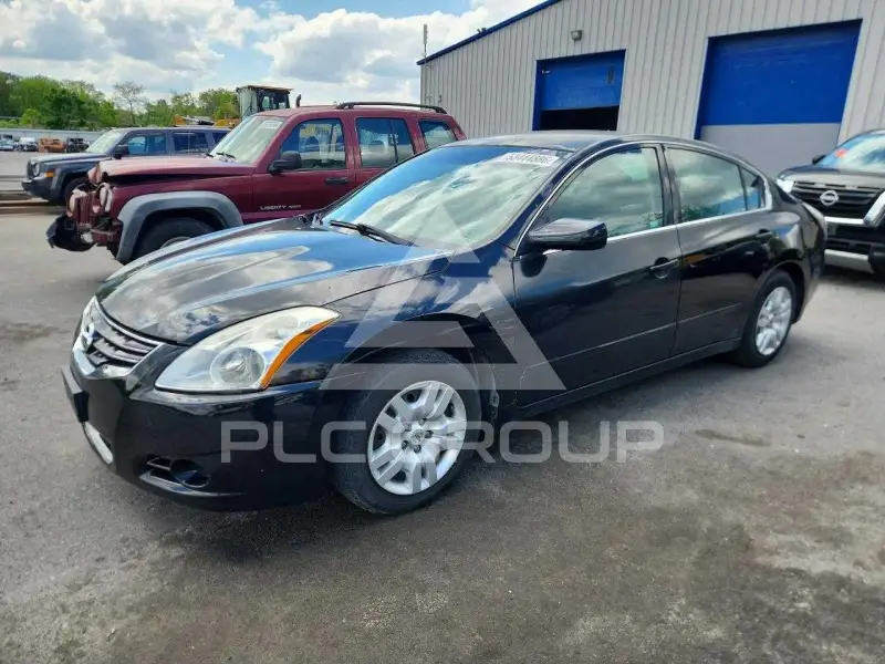 2011 Nissan ALTIMA фото