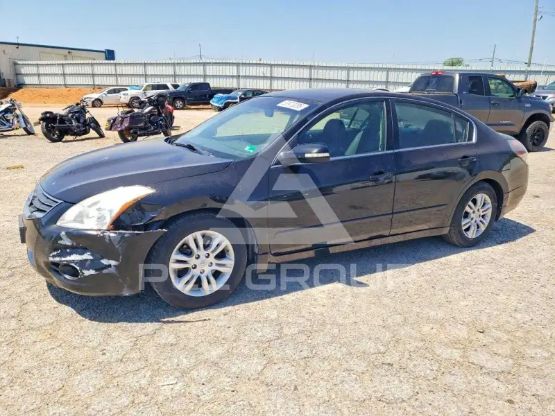 2011 Nissan ALTIMA photo