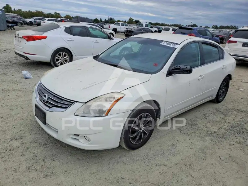 2011 Nissan ALTIMA фото