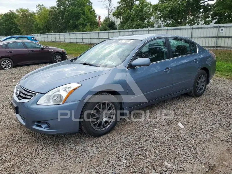 2011 Nissan ALTIMA фото