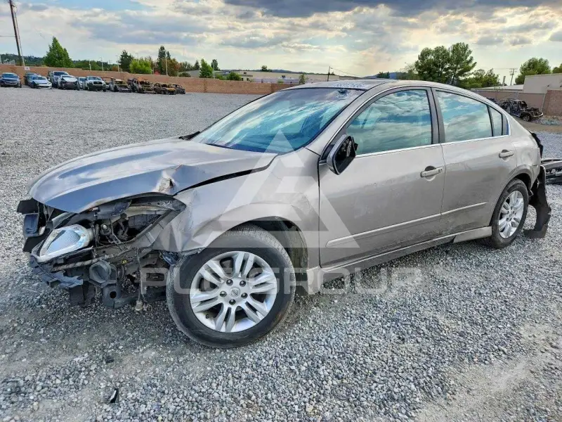 2011 Nissan ALTIMA photo
