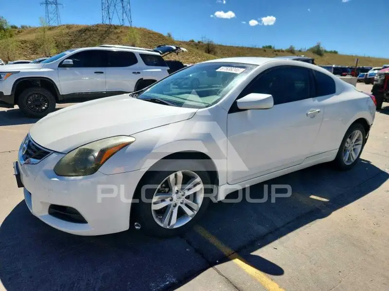 2011 Nissan ALTIMA photo