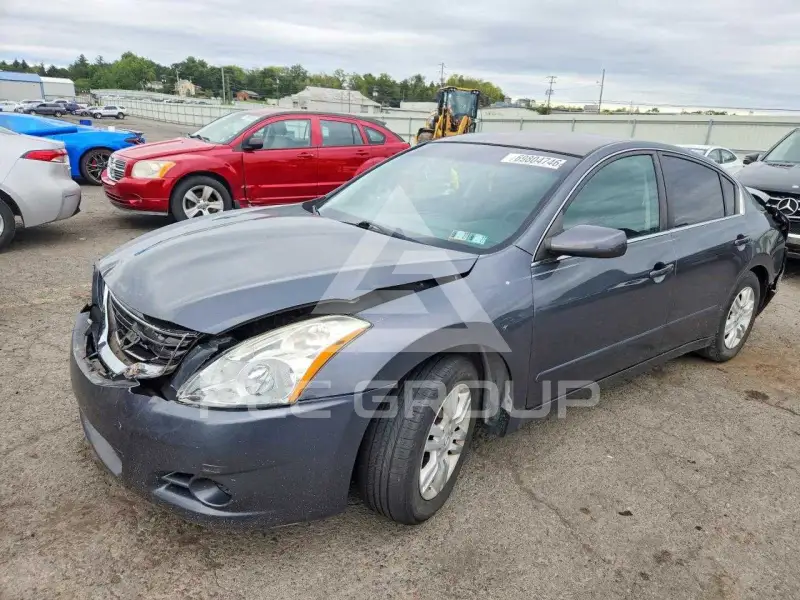 2011 Nissan ALTIMA фото