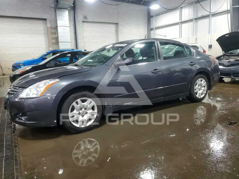 2011 Nissan ALTIMA фото