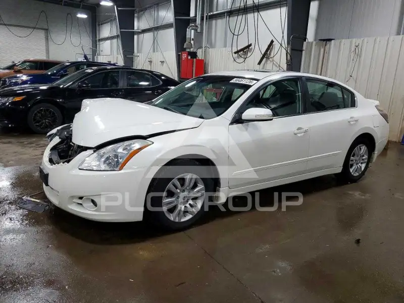 2011 Nissan ALTIMA photo
