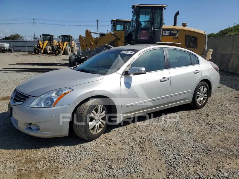 2011 Nissan ALTIMA photo