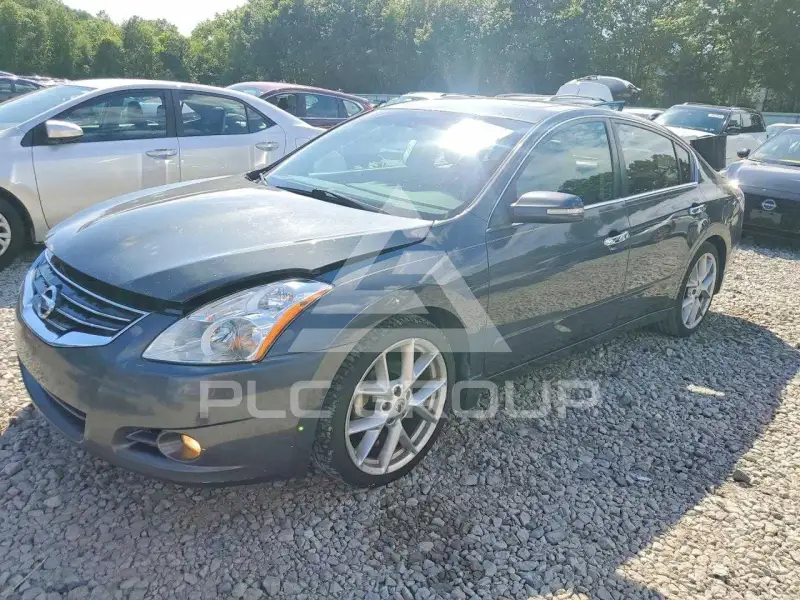 2011 Nissan ALTIMA photo