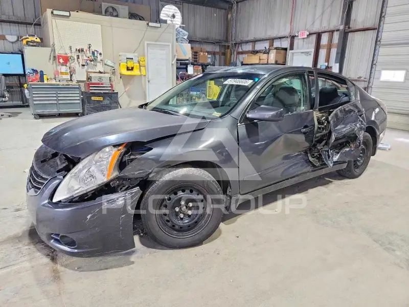 2011 Nissan ALTIMA photo