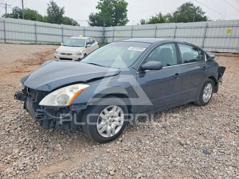 2011 Nissan ALTIMA фото