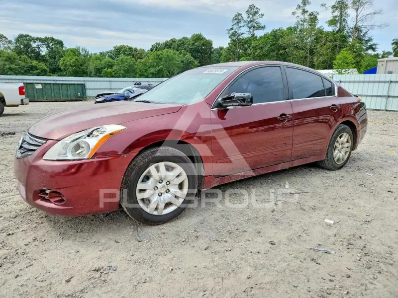 2011 Nissan ALTIMA photo