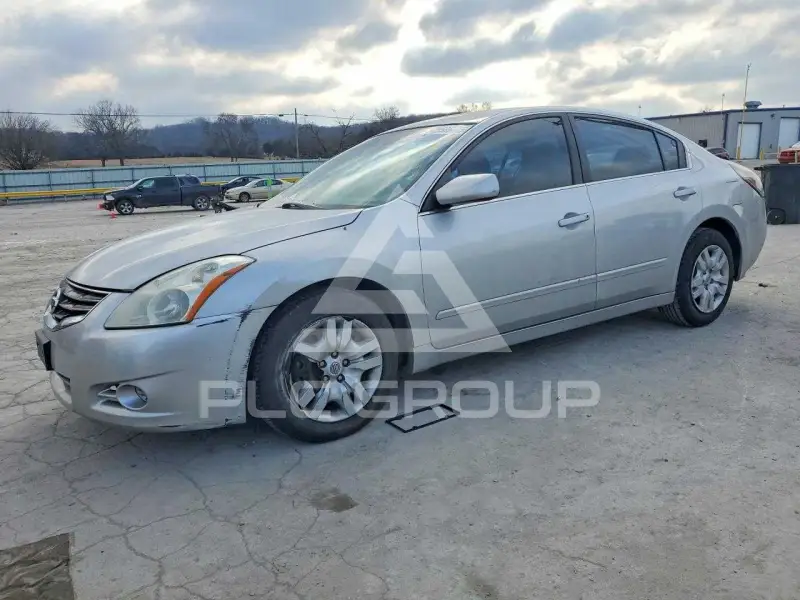 2011 Nissan ALTIMA фото