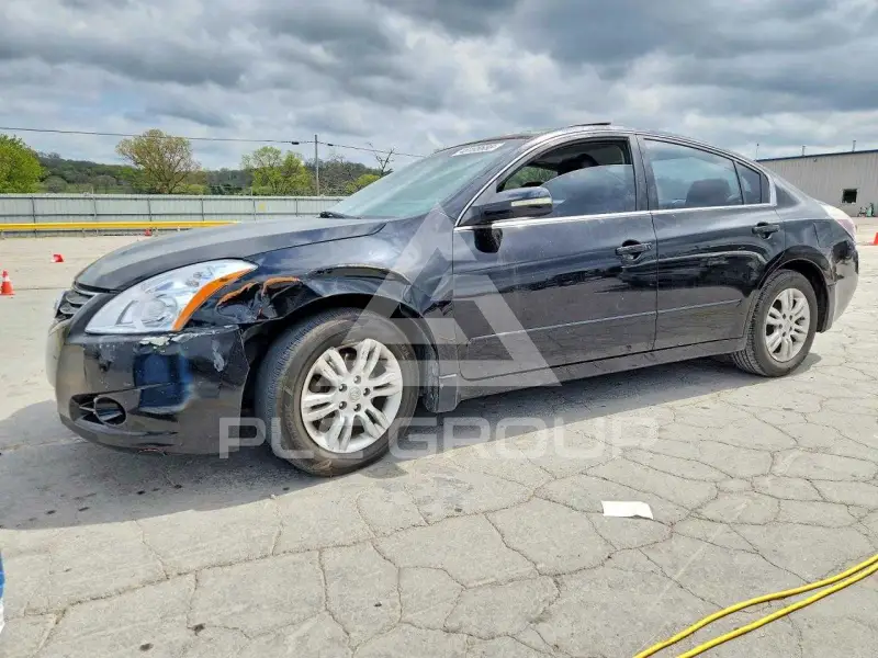 2011 Nissan ALTIMA фото