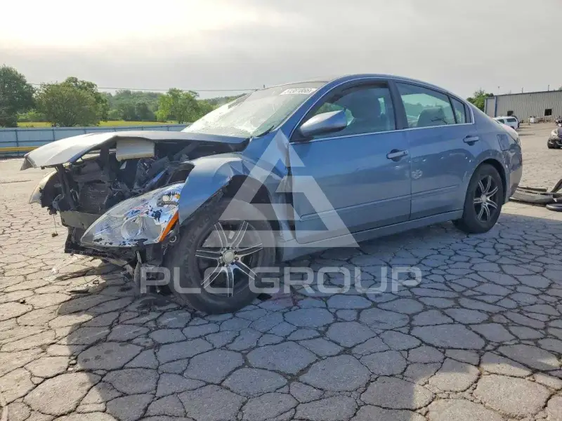 2011 Nissan ALTIMA photo