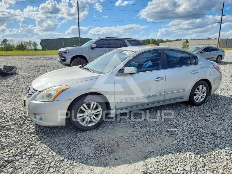 2011 Nissan ALTIMA фото