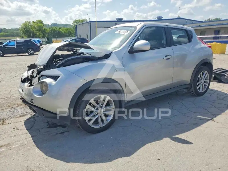 2011 Nissan Juke photo