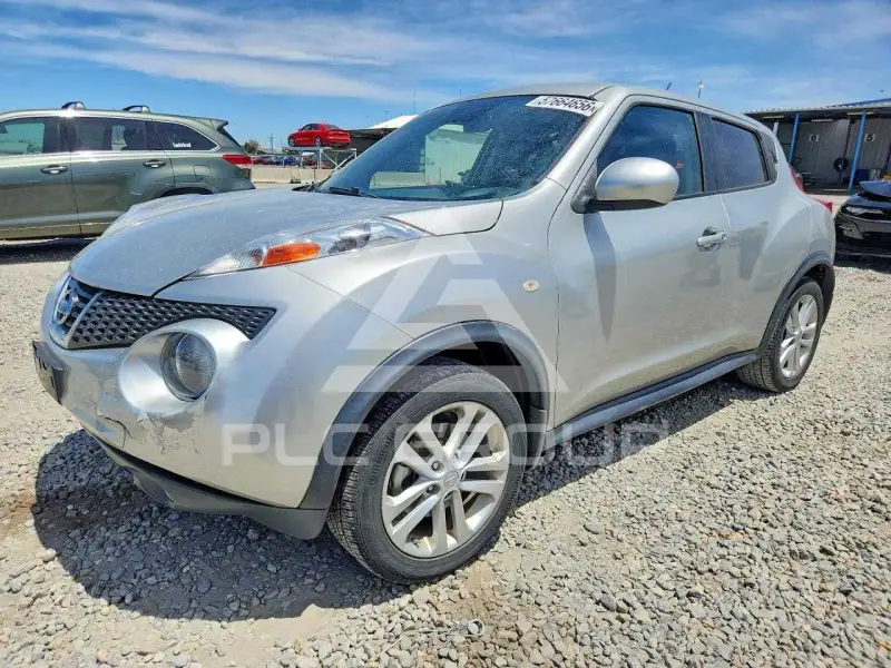 2011 Nissan Juke фото
