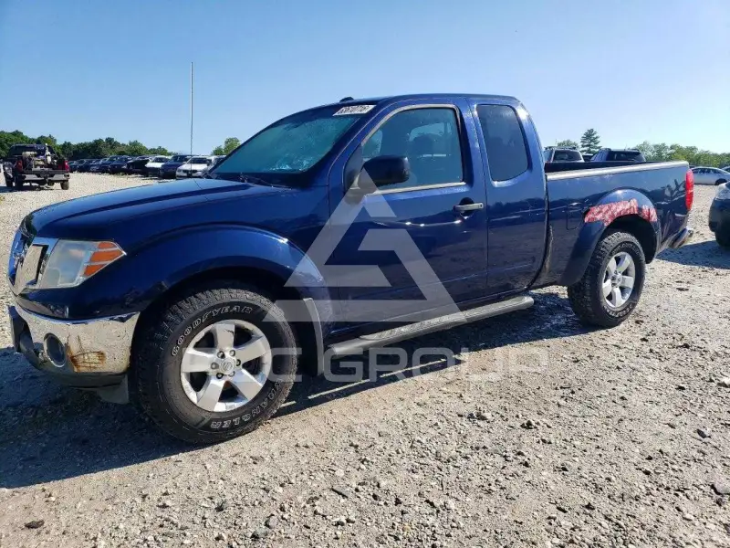 2011 Nissan FRONTIER photo
