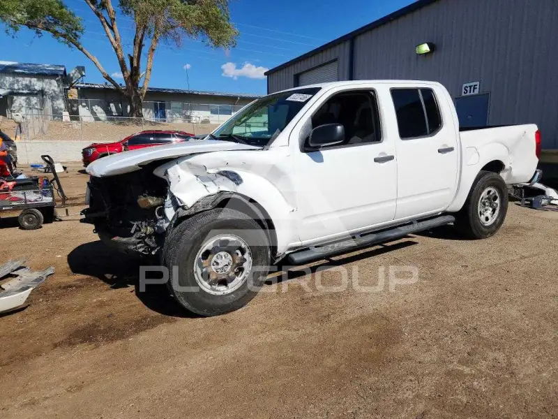 2011 Nissan FRONTIER photo