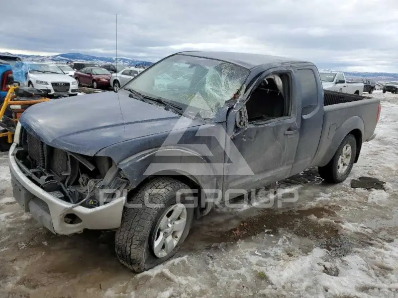 2011 Nissan FRONTIER фото