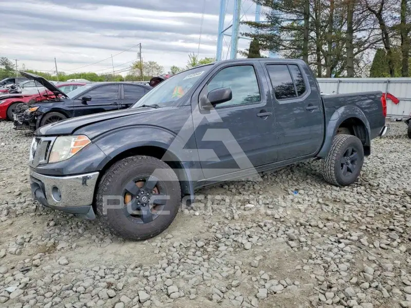 2011 Nissan FRONTIER фото