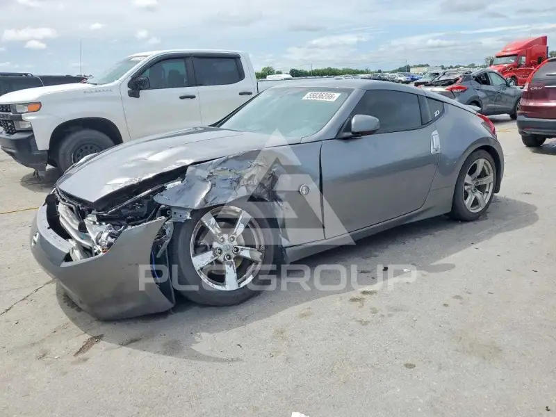 2011 Nissan 370Z фото