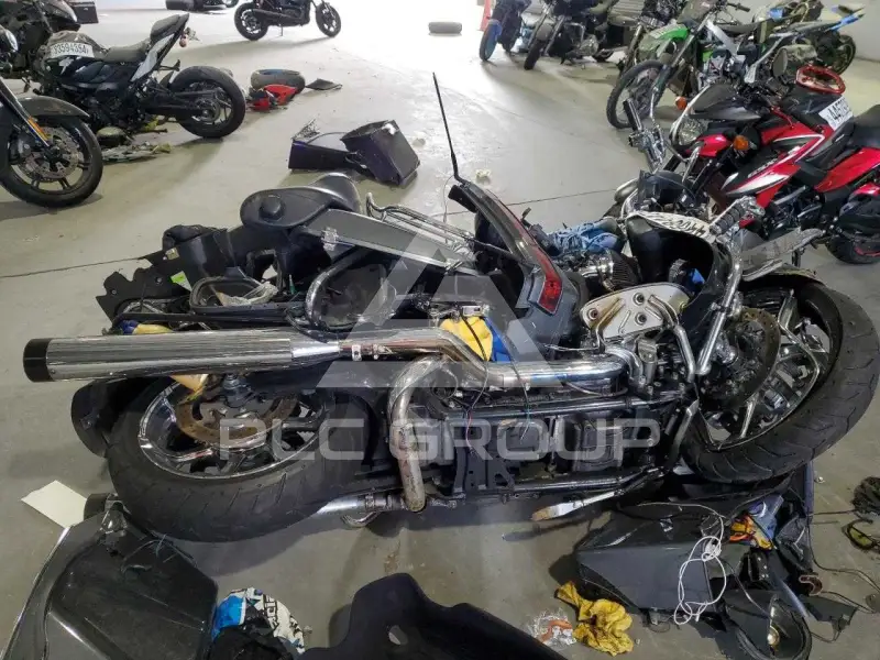 2011 Harley-Davidson FL photo