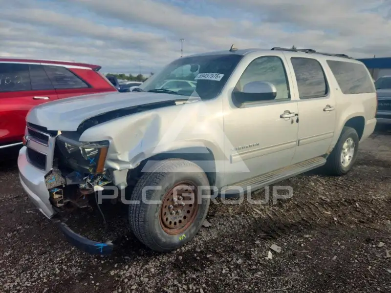 2011 Chevrolet Suburan photo