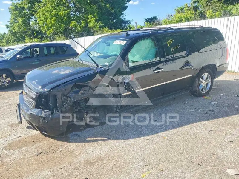 2011 Chevrolet Suburan photo