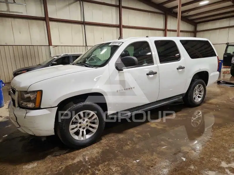 2011 Chevrolet Suburan фото