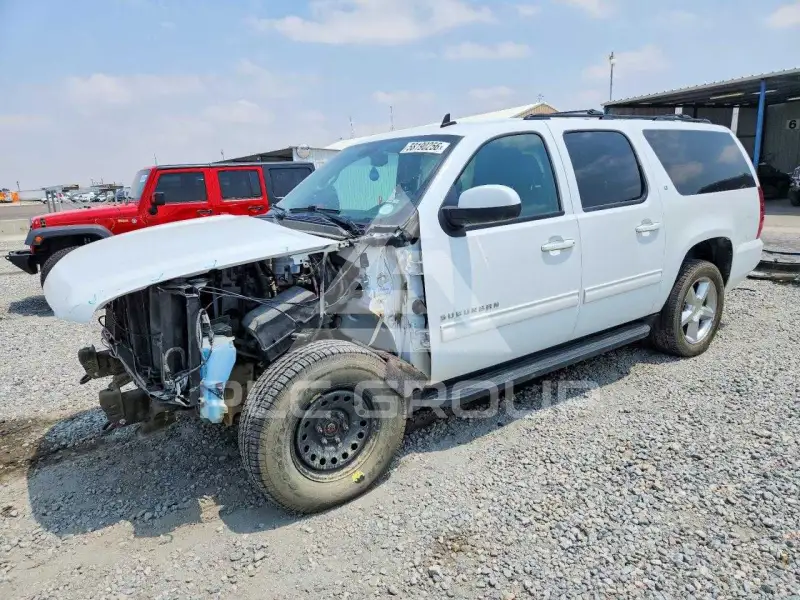 2011 Chevrolet Suburan photo