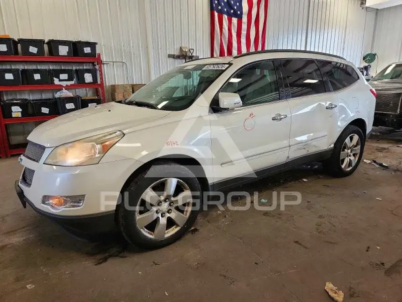 2011 Chevrolet TRAVERSE photo