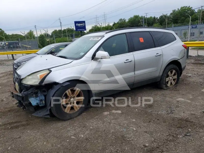 2011 Chevrolet TRAVERSE photo