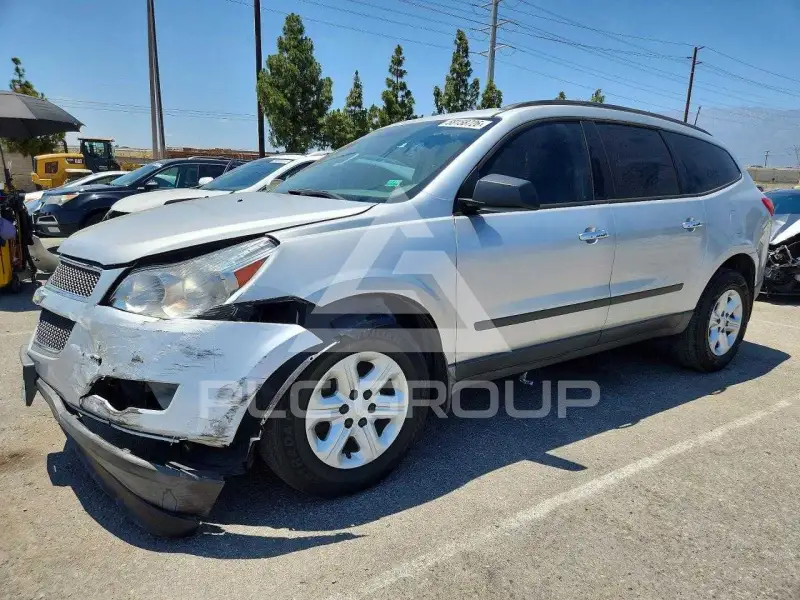 2011 Chevrolet TRAVERSE photo