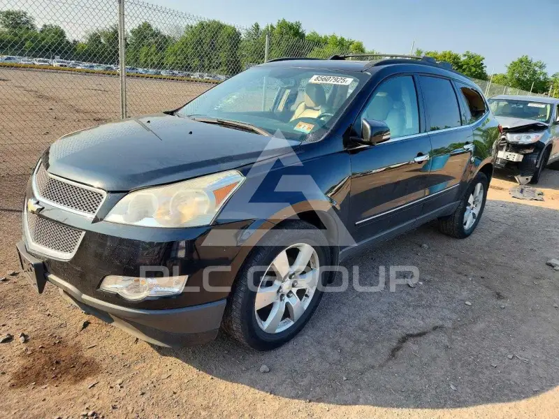 2011 Chevrolet TRAVERSE фото