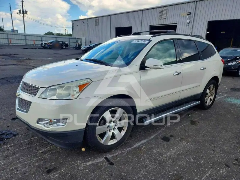 2011 Chevrolet TRAVERSE photo