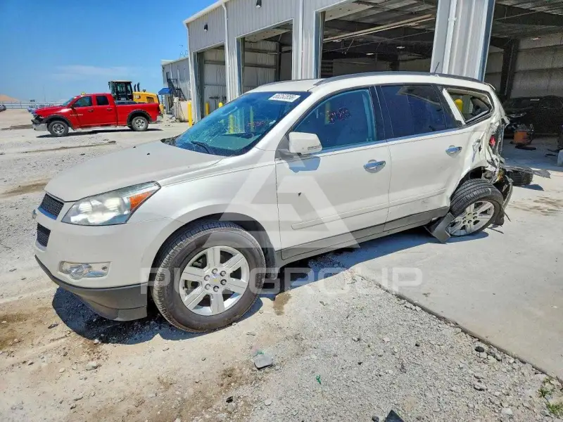 2011 Chevrolet TRAVERSE photo