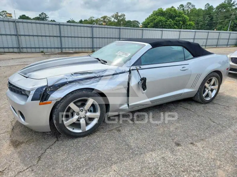 2011 Chevrolet Camaro photo
