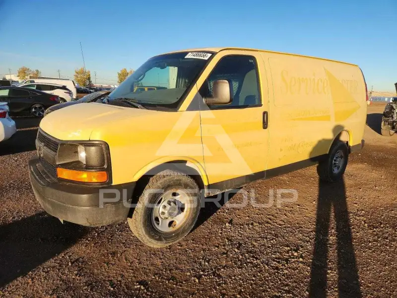 2011 Chevrolet Express photo